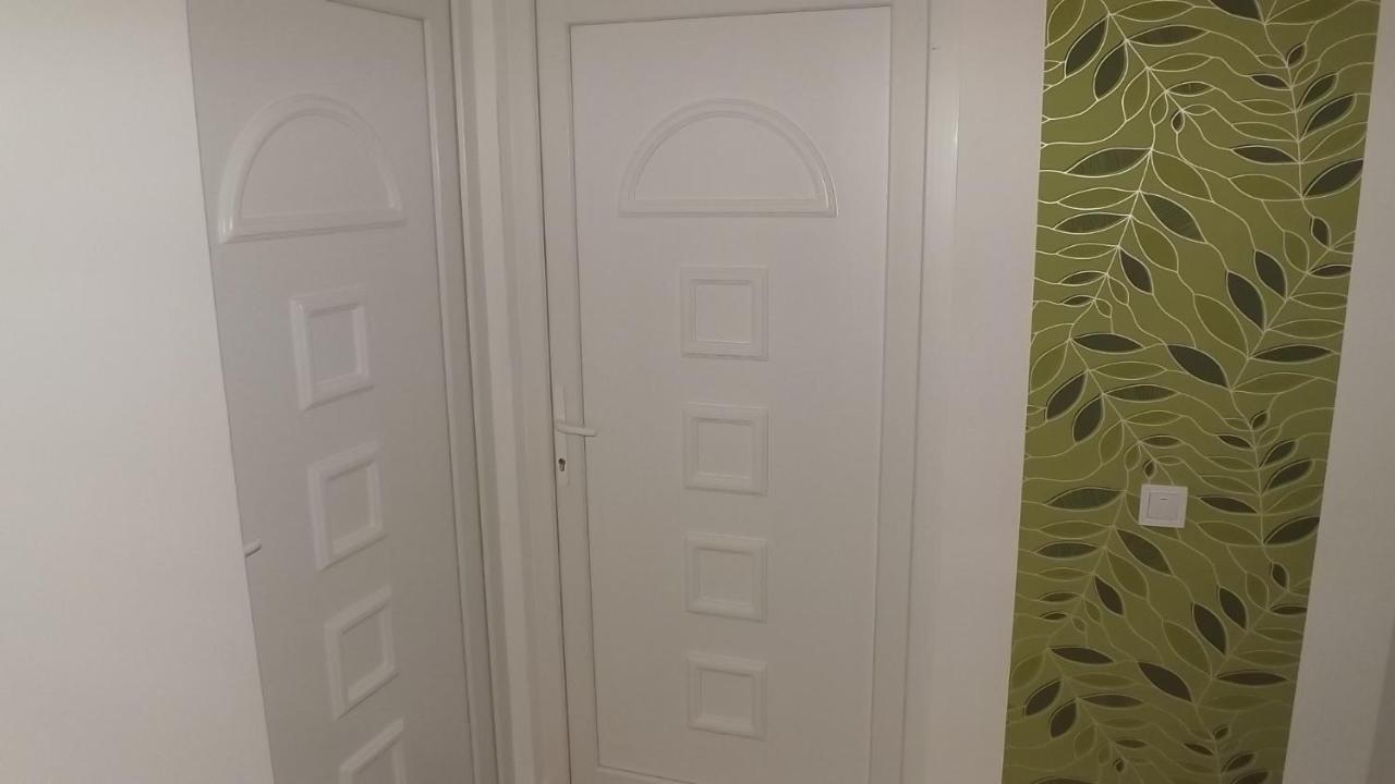 Edes Alom Guesthouse Szeged Eksteriør bilde