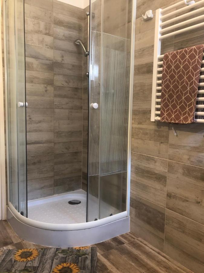 Edes Alom Guesthouse Szeged Eksteriør bilde