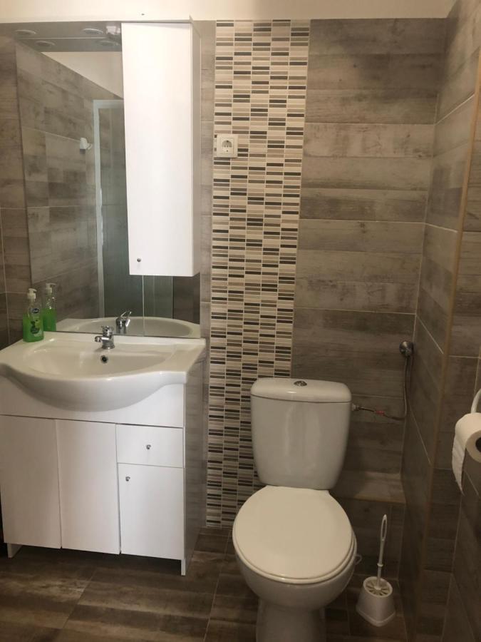 Edes Alom Guesthouse Szeged Eksteriør bilde